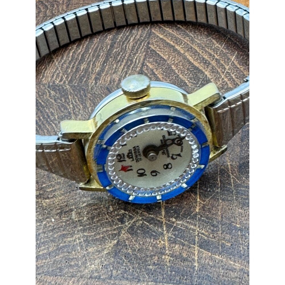 Vintage Swiss-Made Stainless Steel Watch By Jowissa With 17 Jewels & Blue Accent